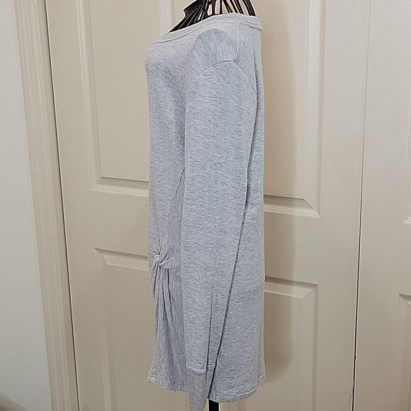 ATHLETA Gray Model Pullover   Size Small - Picture 3 of 8